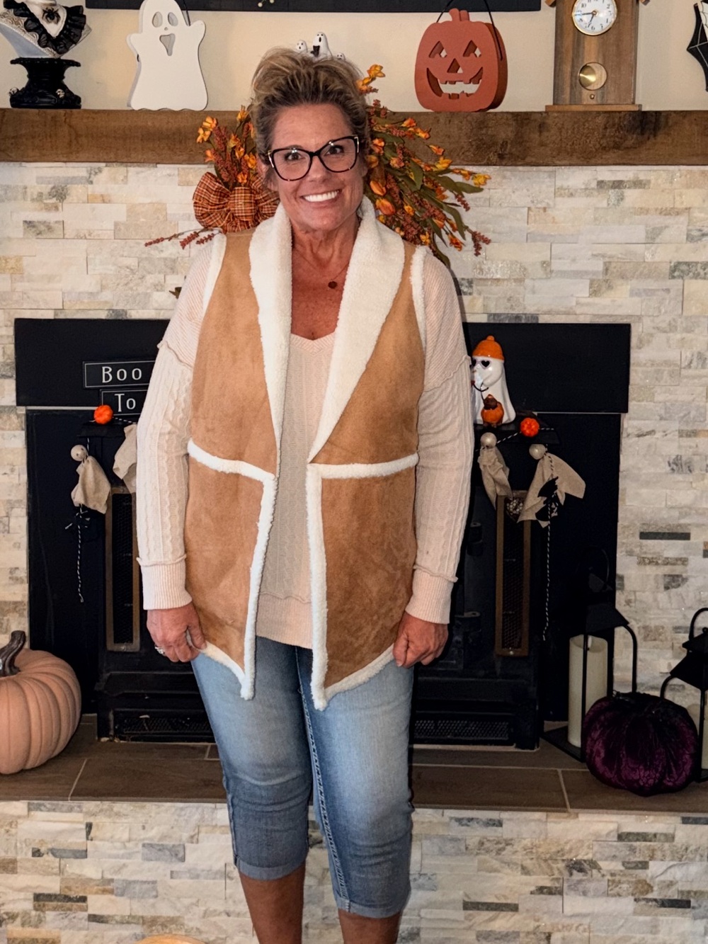 NWT Maurices Tan Faux-Suede Teddy Vest with White Sherpa Trim